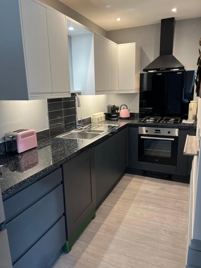 Luxury Garden Apartment Under The Castle, Douvres Extérieur photo
